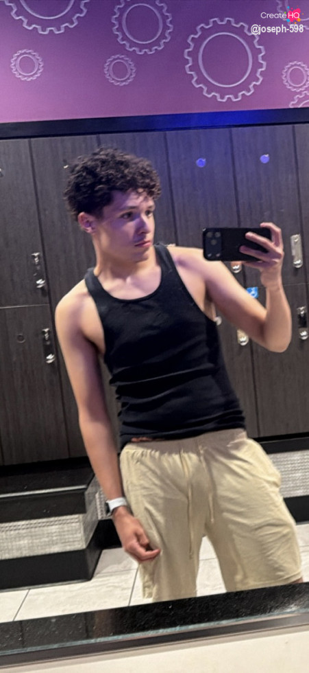 thank you creator HQ for inviting me can’t wait to be apart of this 🩷  #creator hq